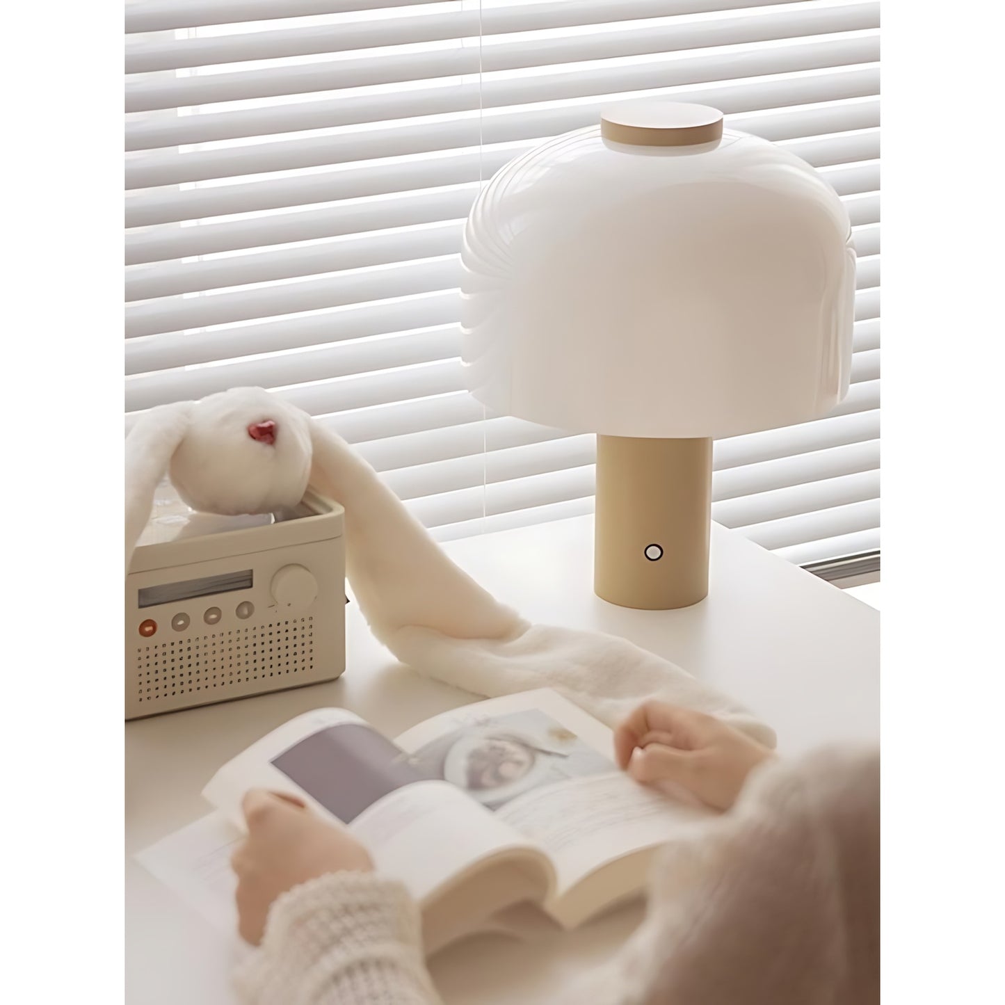 Mushroom Dome Table Lamp